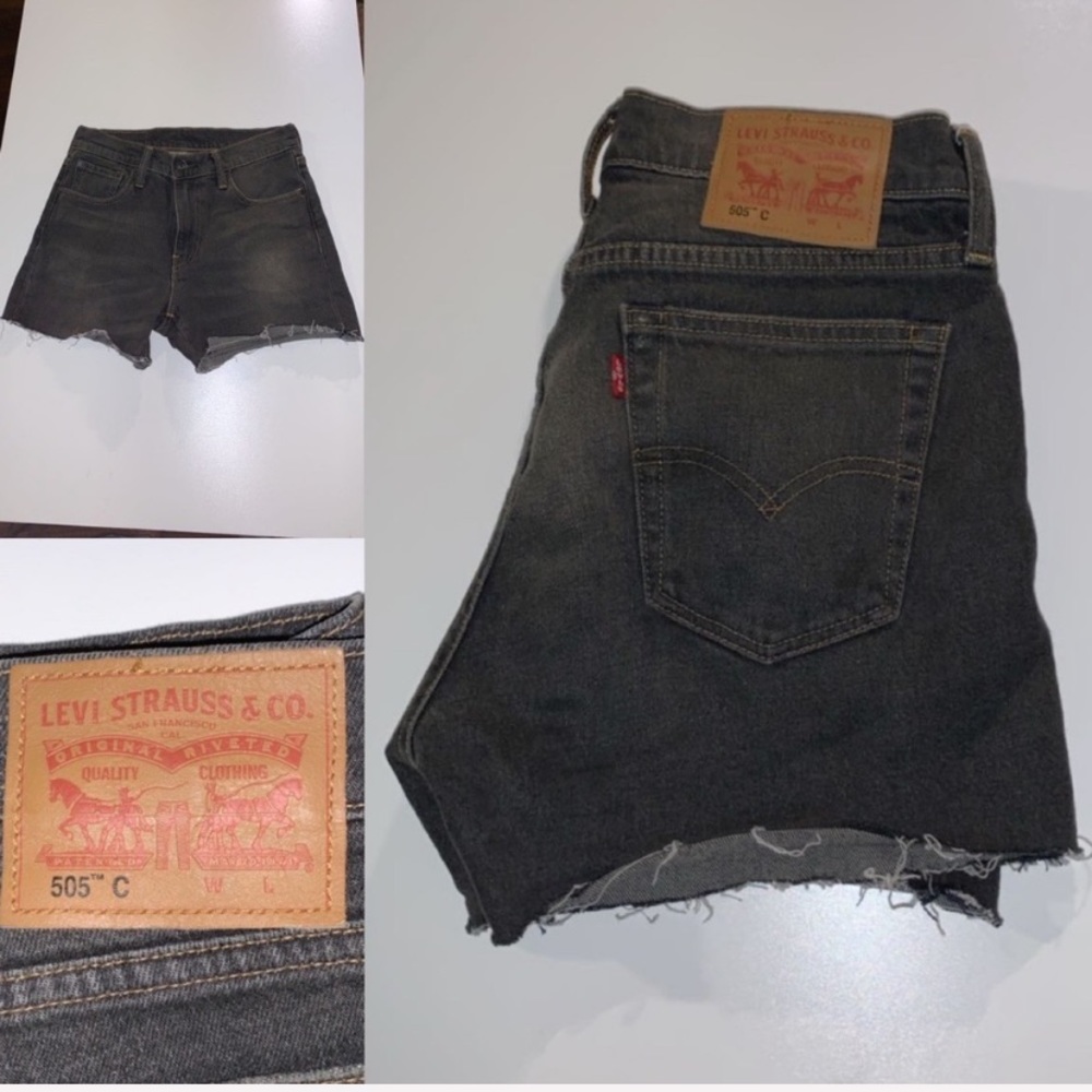 Levi’s black jean shorts